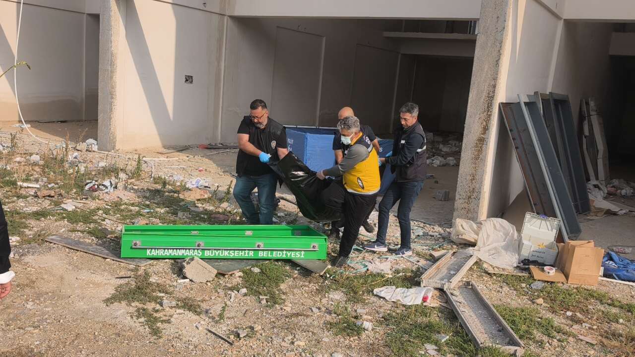 İnşaat alanında sır ölüm! Cesedini işçiler buldu 5